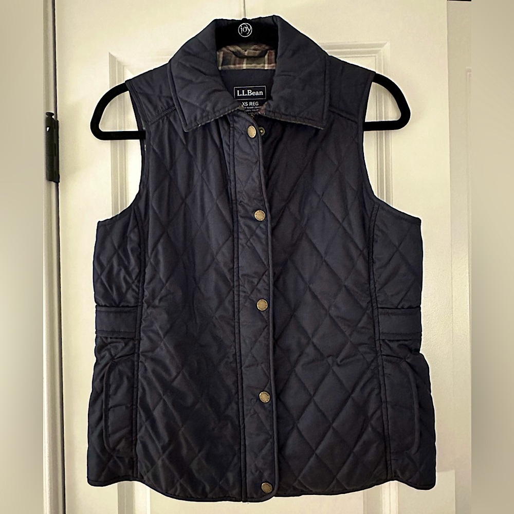 Dark Navy LLBean Light Quilted Vest - NWOT